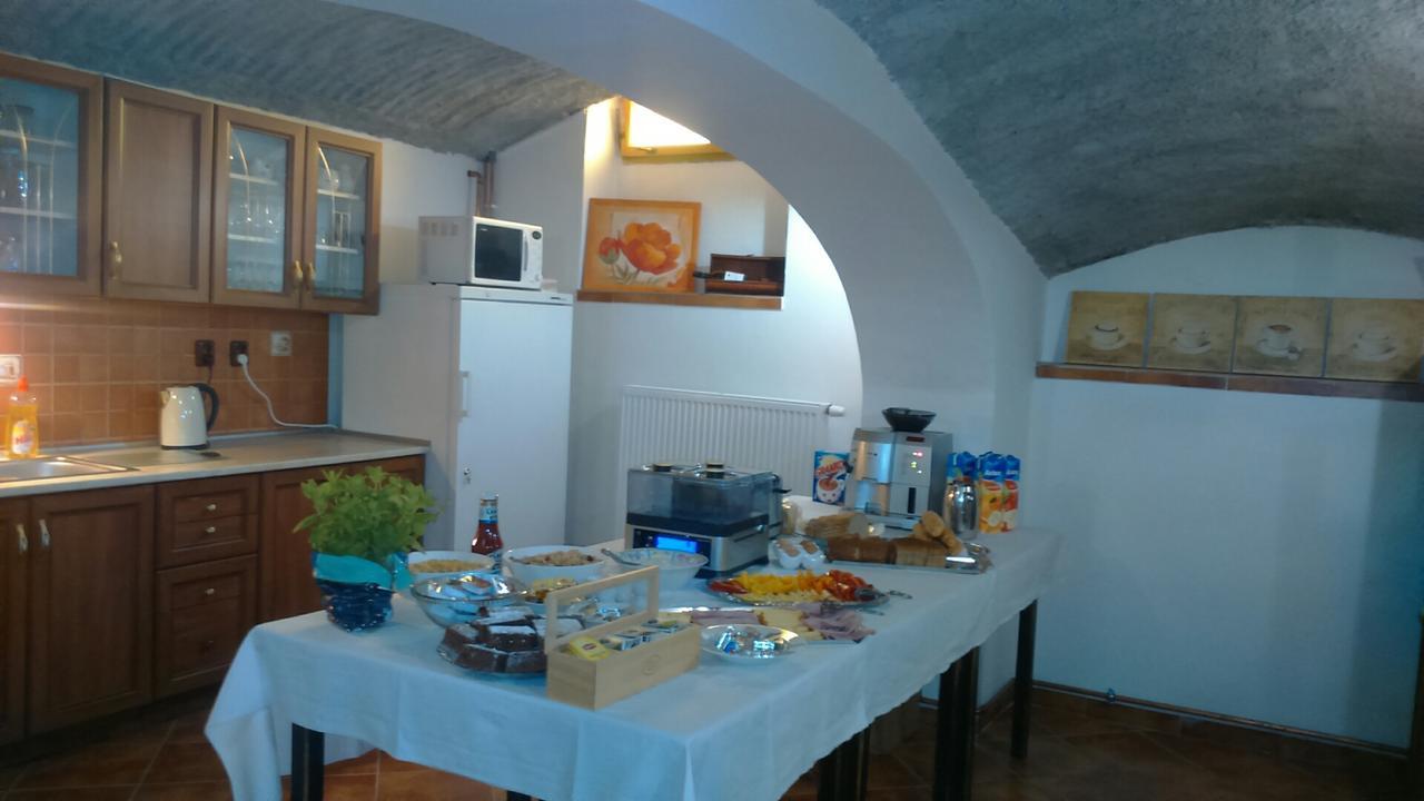 Dum V Podzamci Apartment Melnik Luaran gambar